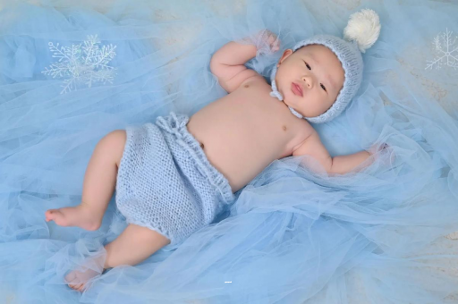 湘阴摸孕妇肚子沾喜气